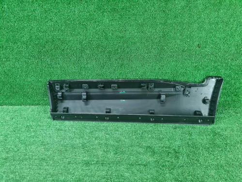 Накладка двери задняя правая Geely Tugella 19-нв