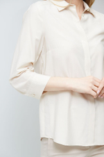 22402 Блузка женская (св.бежевый)