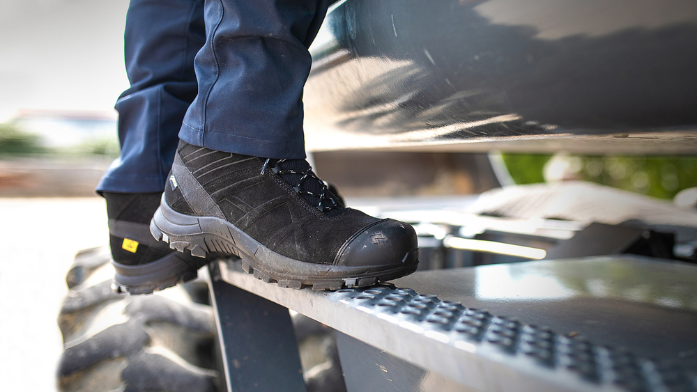 Ботинки Haix  Black Eagle Safety 53 mid