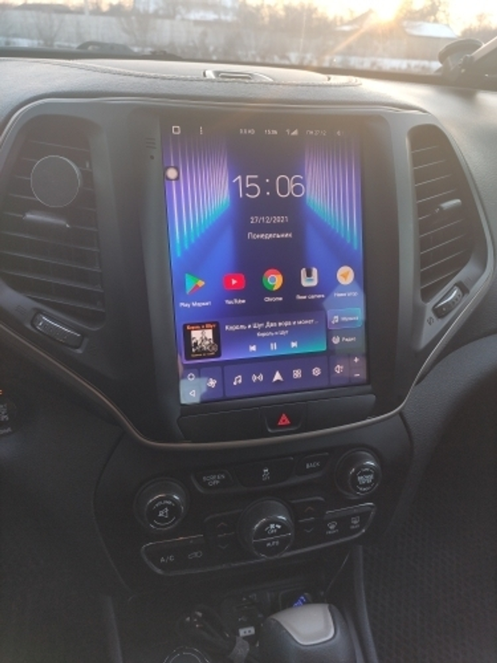 Магнитола для Jeep Cherokee 2014-2023 - Teyes TPRO 2 экран 9.7" в стиле "Тесла" на Android 10, ТОП процессор, 4G SIM-слот