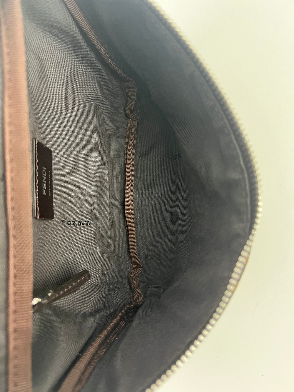 Поясная сумка Fendi