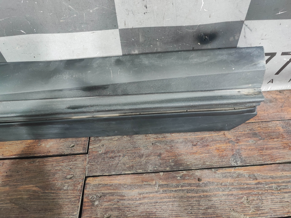 Накладка двери задней правой Lexus RX 4 15-22 Б/У Оригинал 7507548140