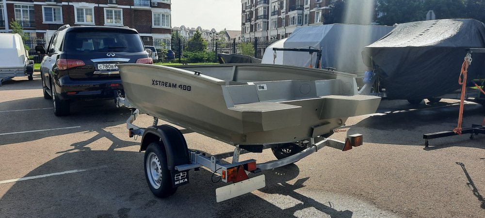 Алюминиевая лодка Xstream 400