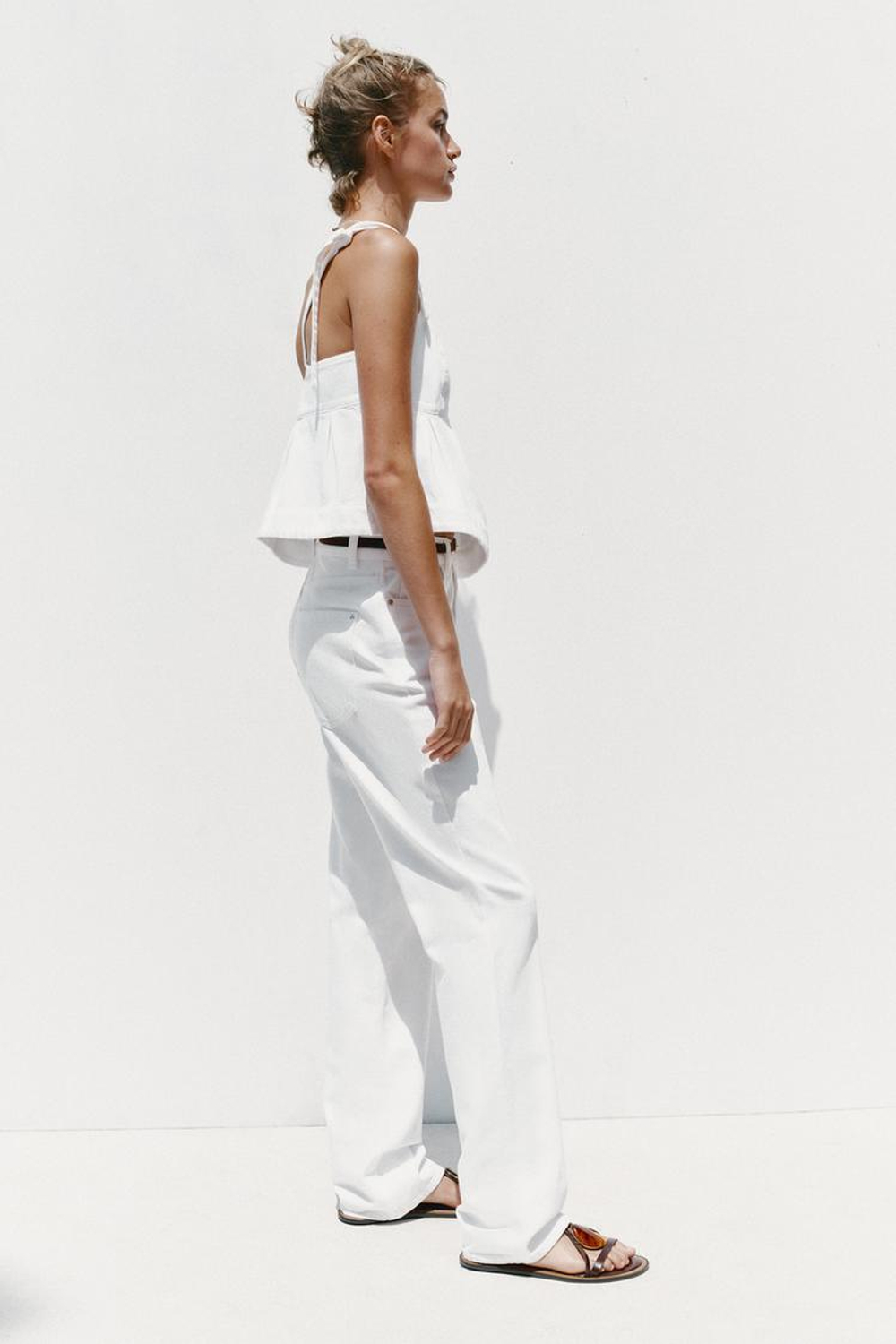 ZARA ДЖИНСОВЫЙ ТОП Z1975 НА БРЕТЕЛЯХ, БЕЛЫЙ