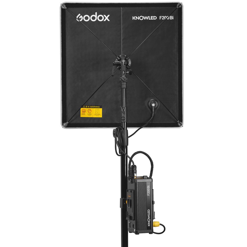 Светодиодный осветитель Godox Knowled F200Bi