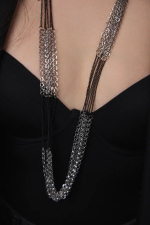 Колье длинные черные и серебряные цепи