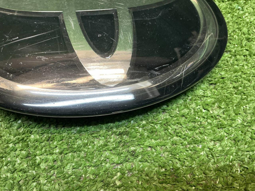 Эмблема решетки радиатора Toyota Camry xv70 20-24