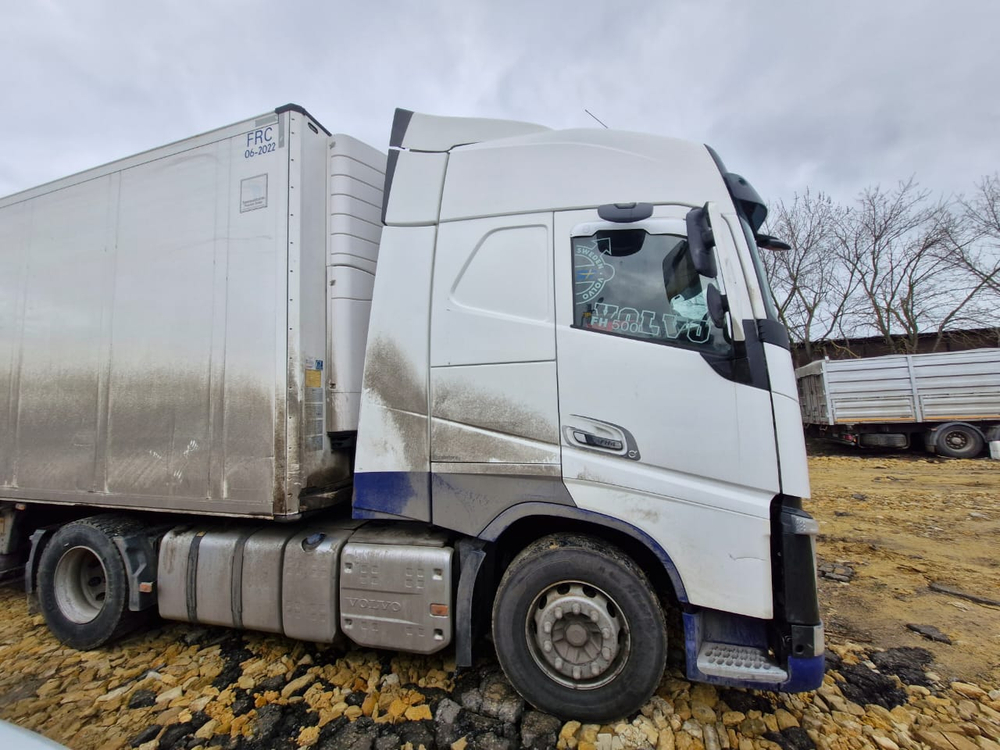 Volvo FH 4x2 Седельный тягач FH 42 T (Дизельный, 12,8 л, 510 л.с., АТ)