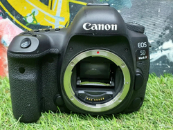 Canon EOS 5D Mark IV Body / скупка