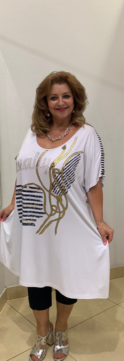 Стильная белая туника-безрукавка с оригинальным изображением