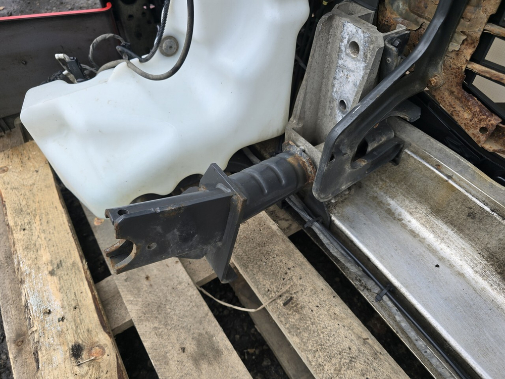 Бампер в сборе Ноускат 2017г.