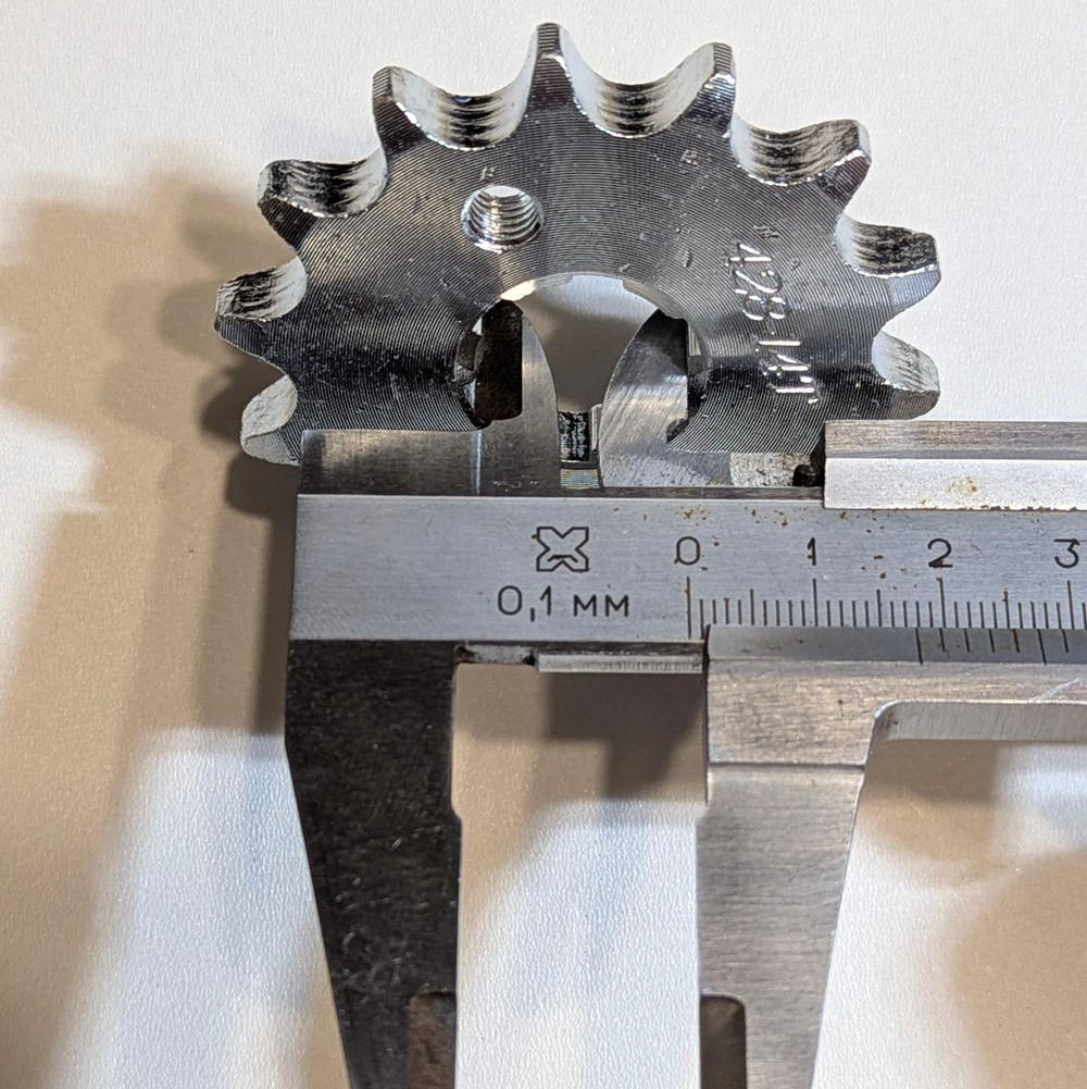 - Ведущая звезда 428-14 (20мм) для мотоциклов