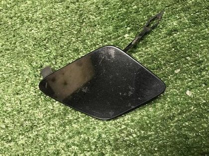 Заглушка буксировочного крюка BMW X5 G05 (18-23)