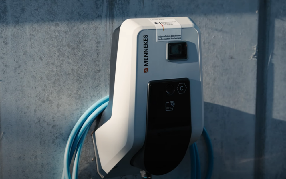 Зарядная станция Mennekes AMTRON® Professional 22 C2 (A P 22 C2) - 4