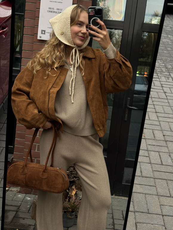 Вязаная косынка маленькая