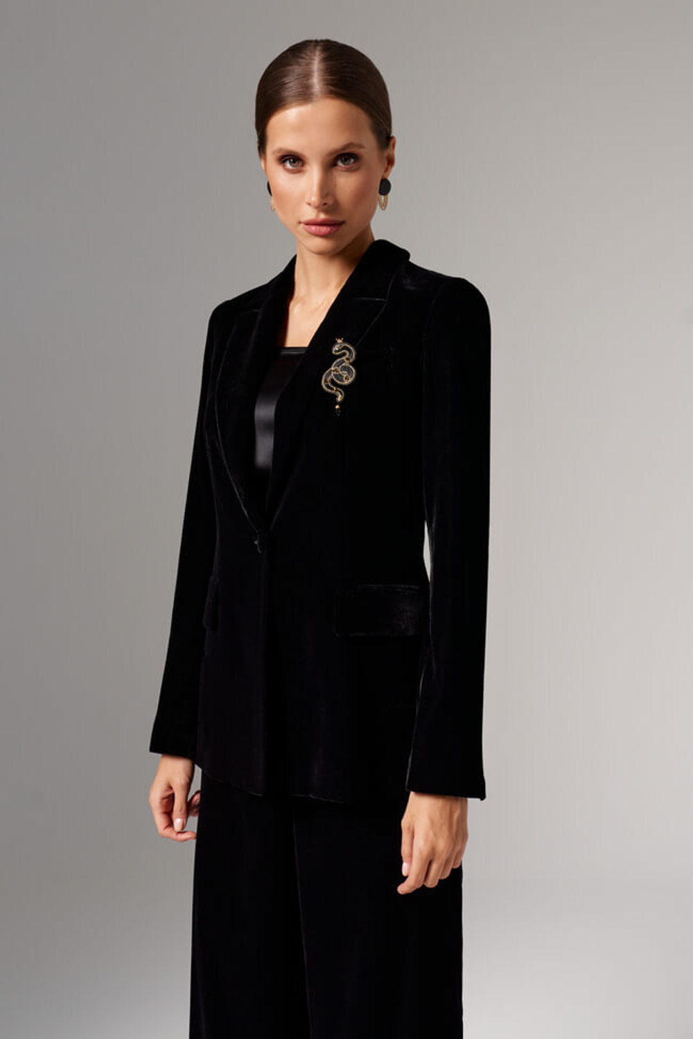 1903 Жакет женский (черный)