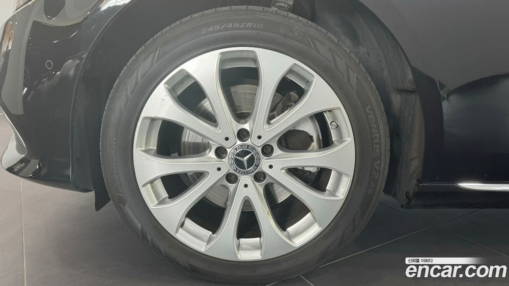 Mercedes-Benz E-Class W213 E220d 4MATIC Exclusive (06.2020)