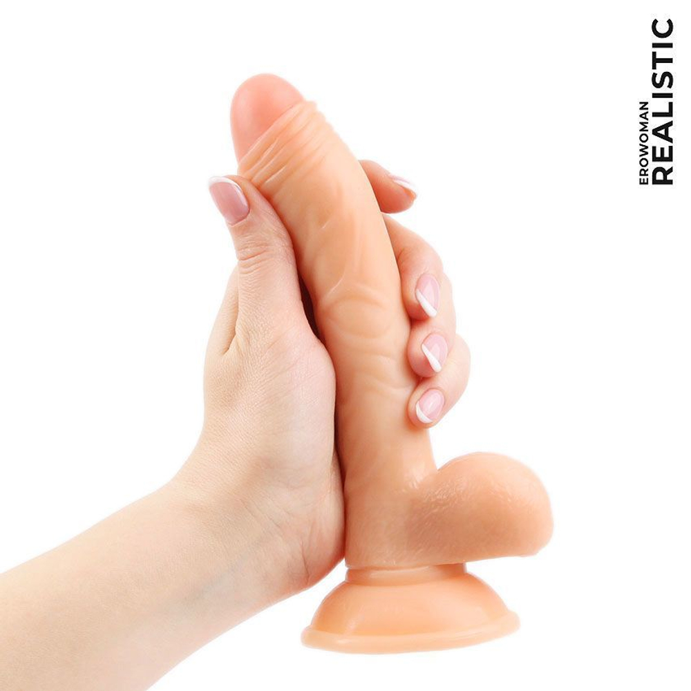 Фаллоимитатор Erowoman с мошонкой и присоской, 18,5 см