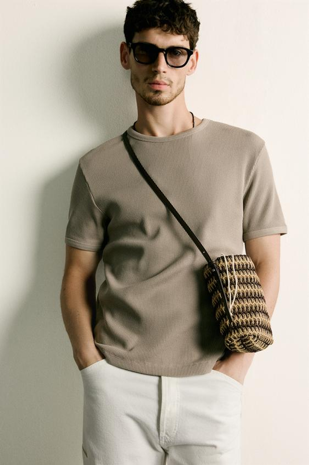 ZARA ВЕРТИКАЛЬНАЯ ПЛЕТЕНАЯ СУМКА, ЭКРЮ