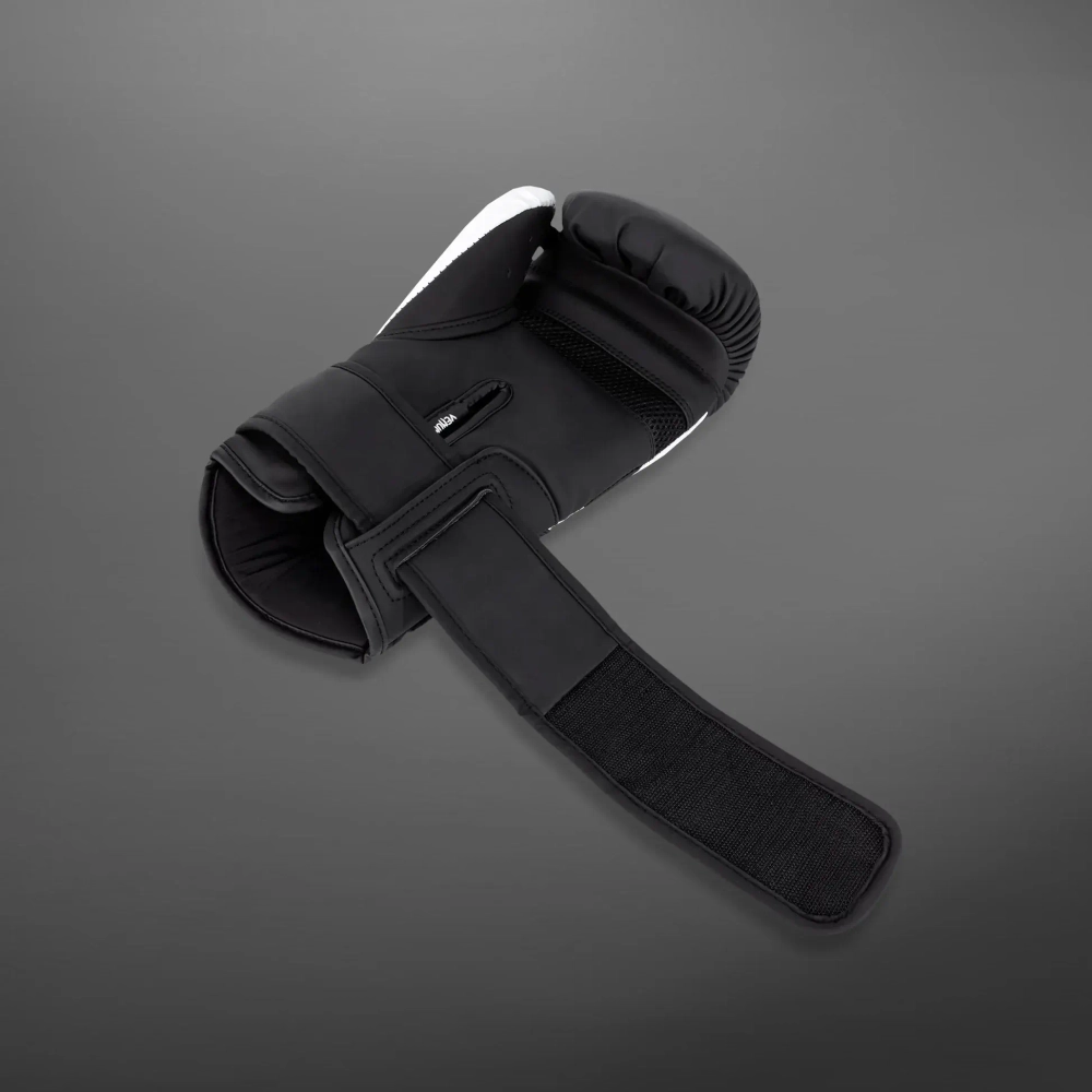Детские боксерские перчатки Venum Challenger 4.0 Black/White
