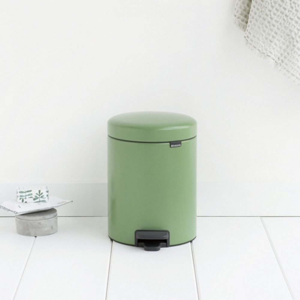 Ведро для мусора Brabantia NewIcon зеленый мох 5л общий вид