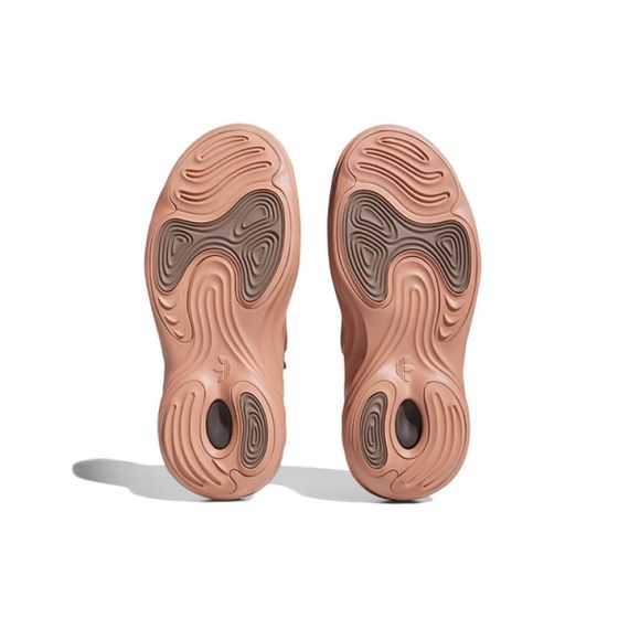 Кроссовки adidas originals AdiFOM Q - это универсальный топ Унисекс