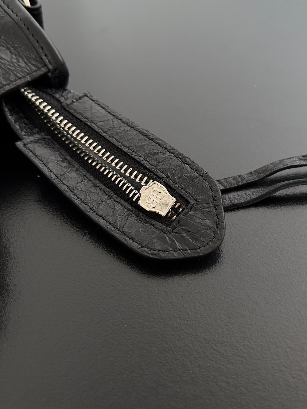 Balenciaga City Small Bag 25 cm