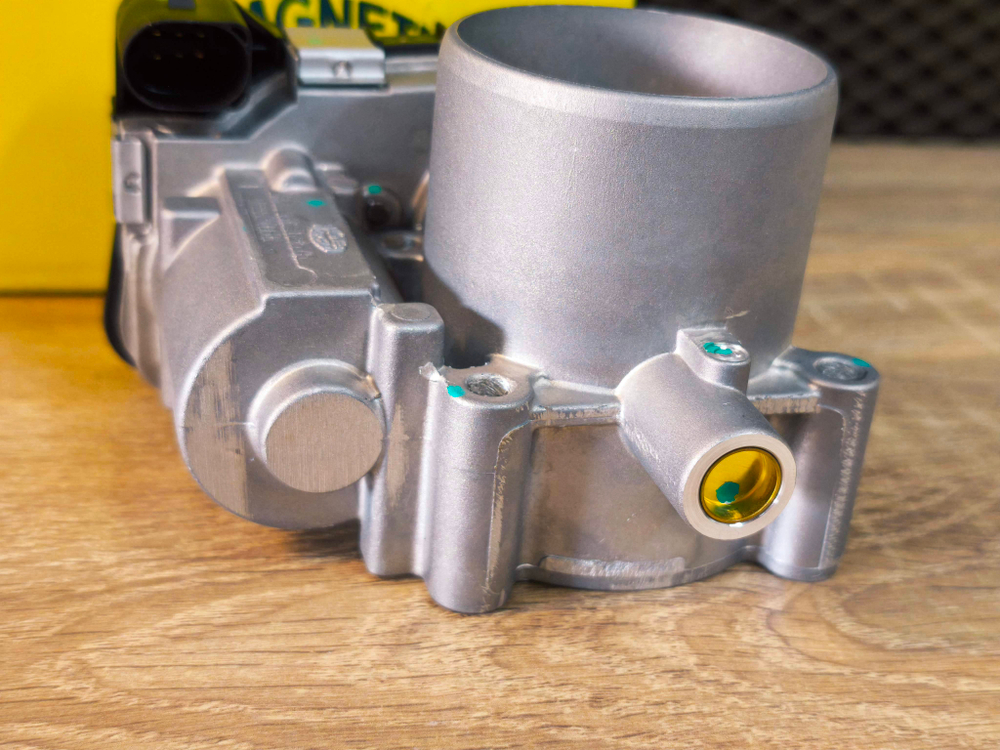 Дроссельная заслонка VAG 1.6 CFNA  VW Polo  Jetta Skoda Rapid Roomster