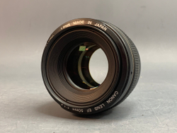 Canon Lens EF 50mm 1:1.4 с дефектом