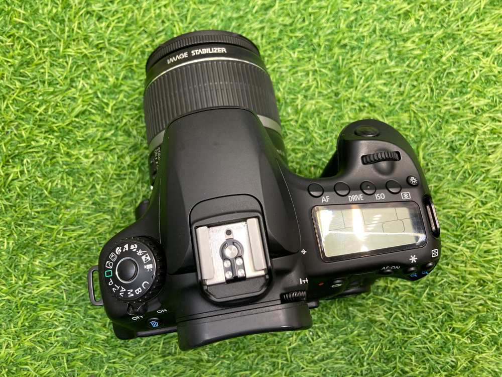 Canon 60D kit 18-55mm IS II 25.000 кадров