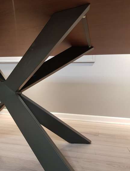 Стол Spyder Wood, 200х100 см, шпон грецкого ореха