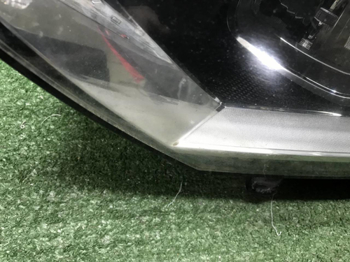 Битая Фара левая VW Passat B8 (2014-2020) LED