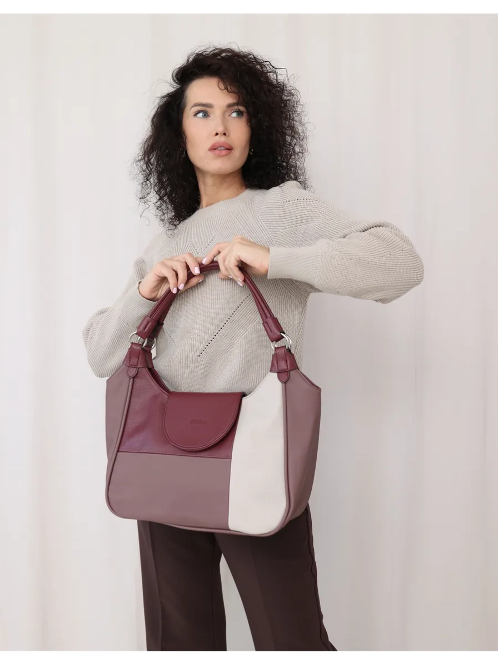 сумка через плечо средняя классическая