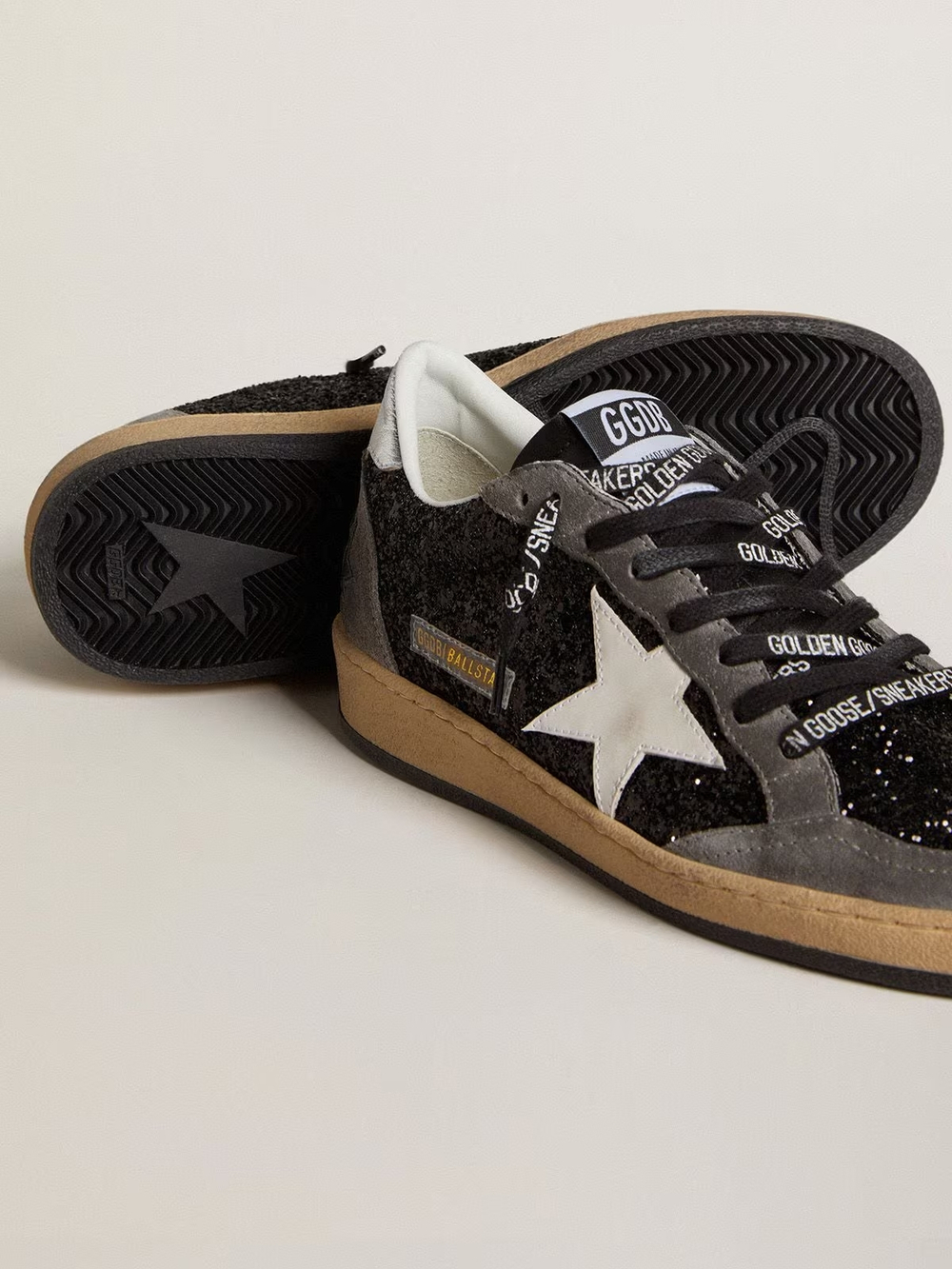 Ball Star in glitter with leather star and metallic leather heel tab