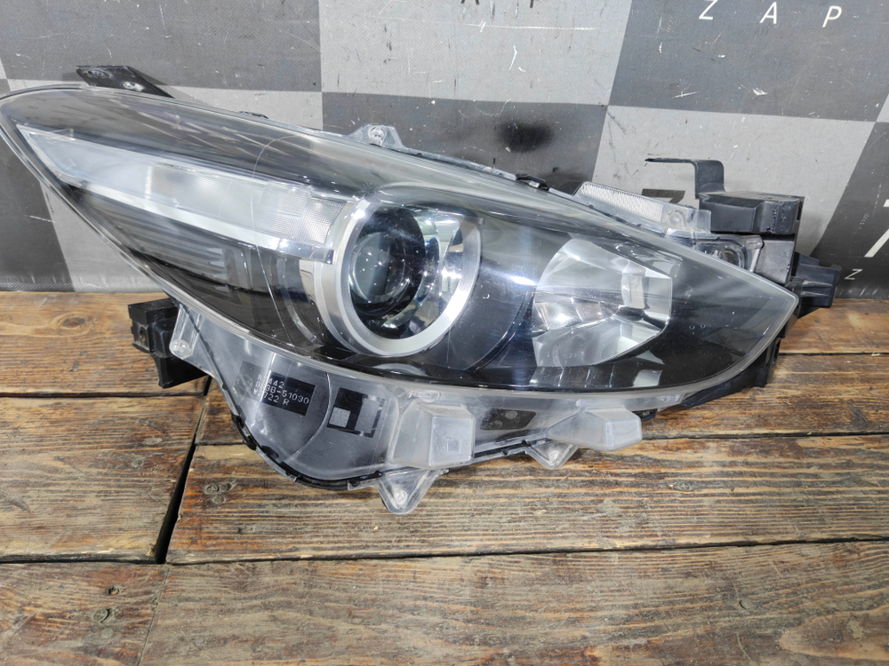 Фара правая галоген Mazda 3 (BM) 16-18 Б/У Оригинал BSP4510K0D