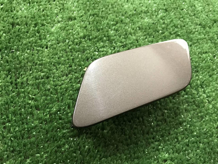 Крышка форсунки левая Audi Q7 2 (2015-2019)