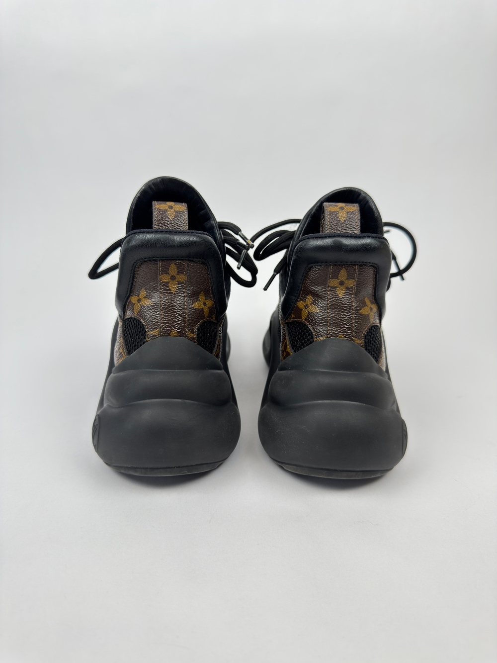 Кроссовки Louis Vuitton