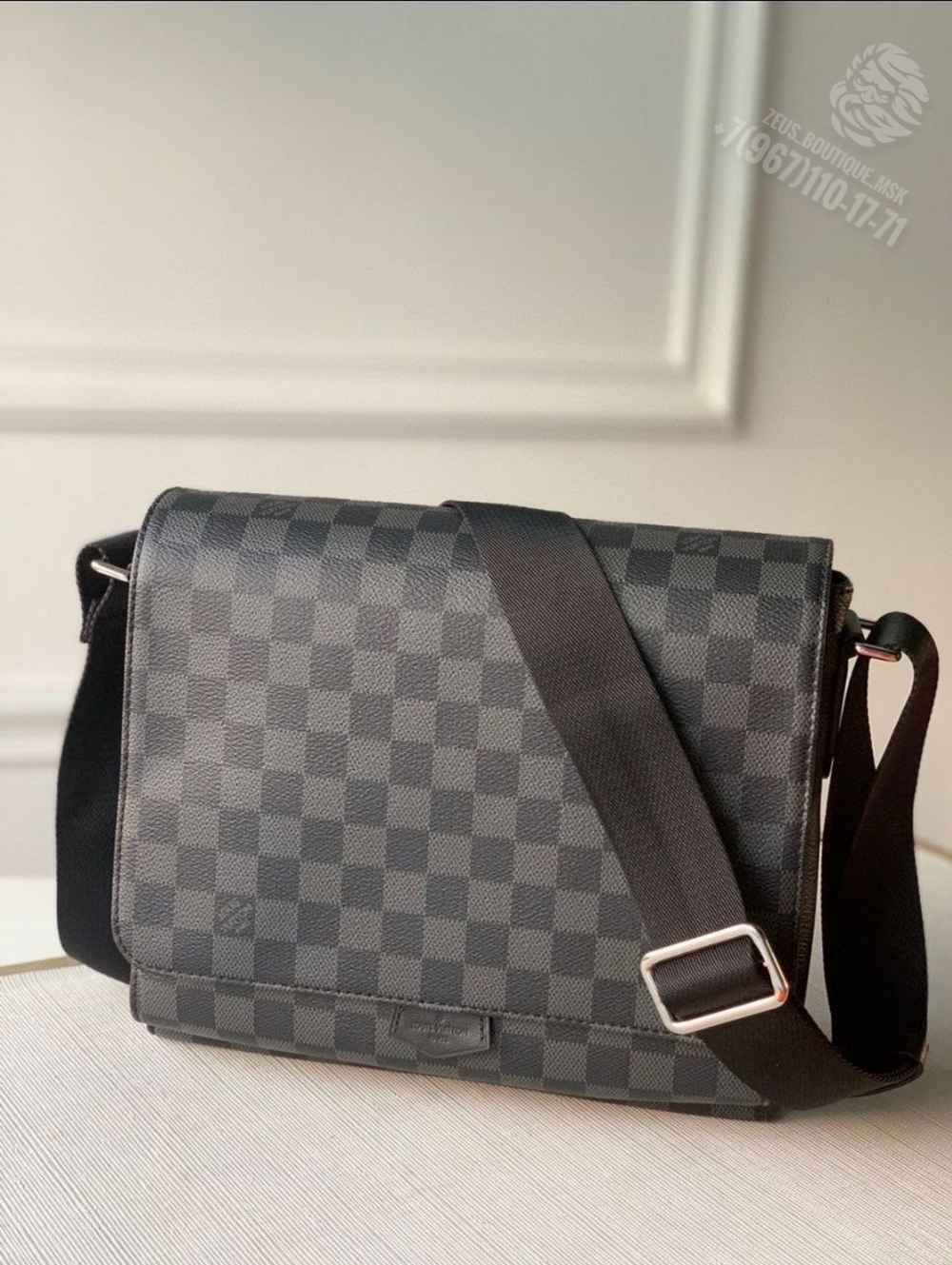 Сумка через плечо Louis Vuitton