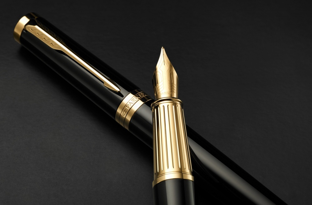 Перьевая ручка Parker "Ingenuity Black GT" перо: F, цвет чернил: blue/black, в подарочной упаковке.