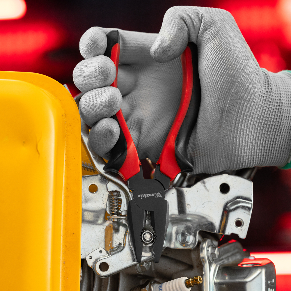 Плоскогубцы комбинированные Black Nickel, 160 мм, двухкомпонентные рукоятки Matrix