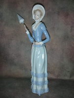Статуэтка. Фарфор. Леди с зонтиком. Lladro. Испания
