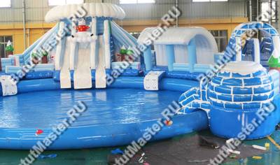 Надувной наземный аквапарк «Морское царство 3»  с фигурой пингвина, 16*16*6 м