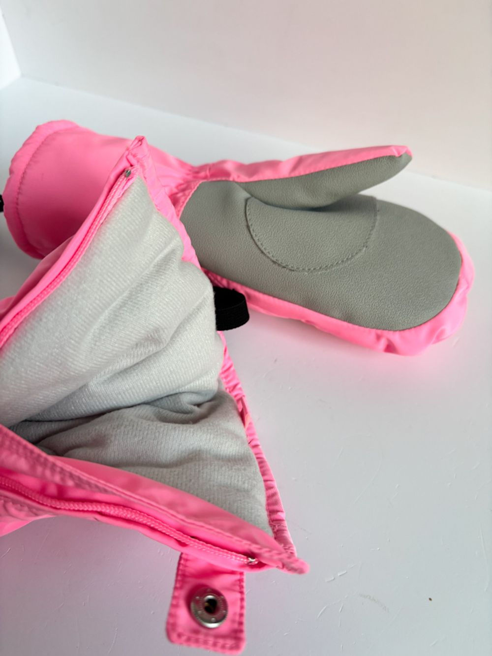 Варежки Poivre Blank, 104