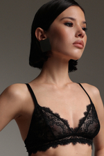 Топ-лиф из кружева