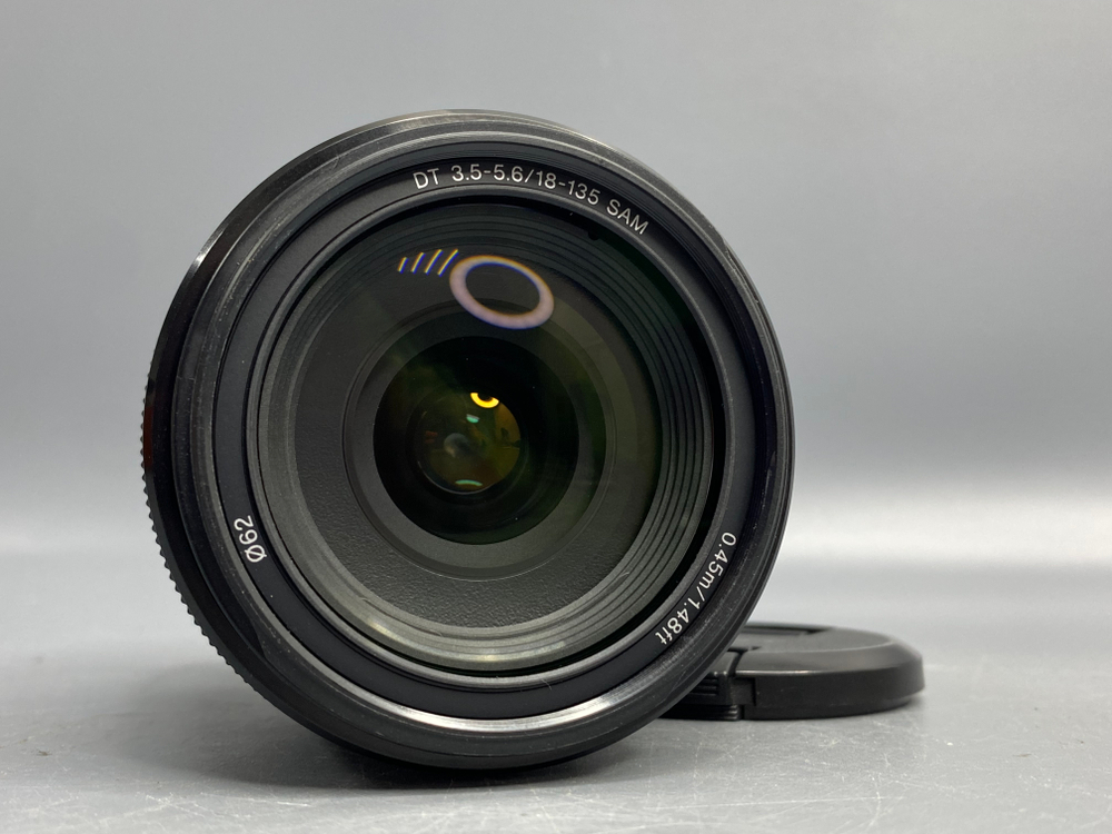 Sony DT 18-135mm f/3.5-5.6 SAM
