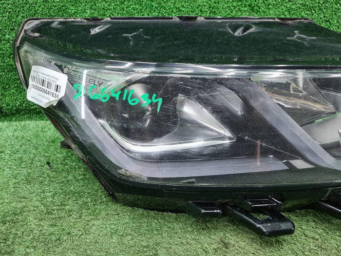 Битая Фара правая Geely Coolray (19-23) галоген