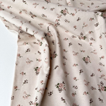 Фланель Розы на светло-бежевом фоне