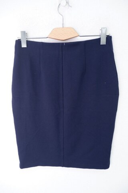 Юбка лаконичная 46 размер