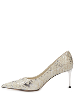 Женские туфли из кожи белого цвета с тиснением под рептилию