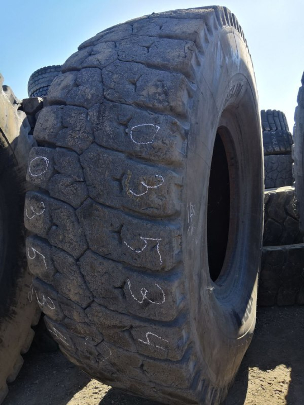 33.00R51 Michelin XDR3 шина б/у